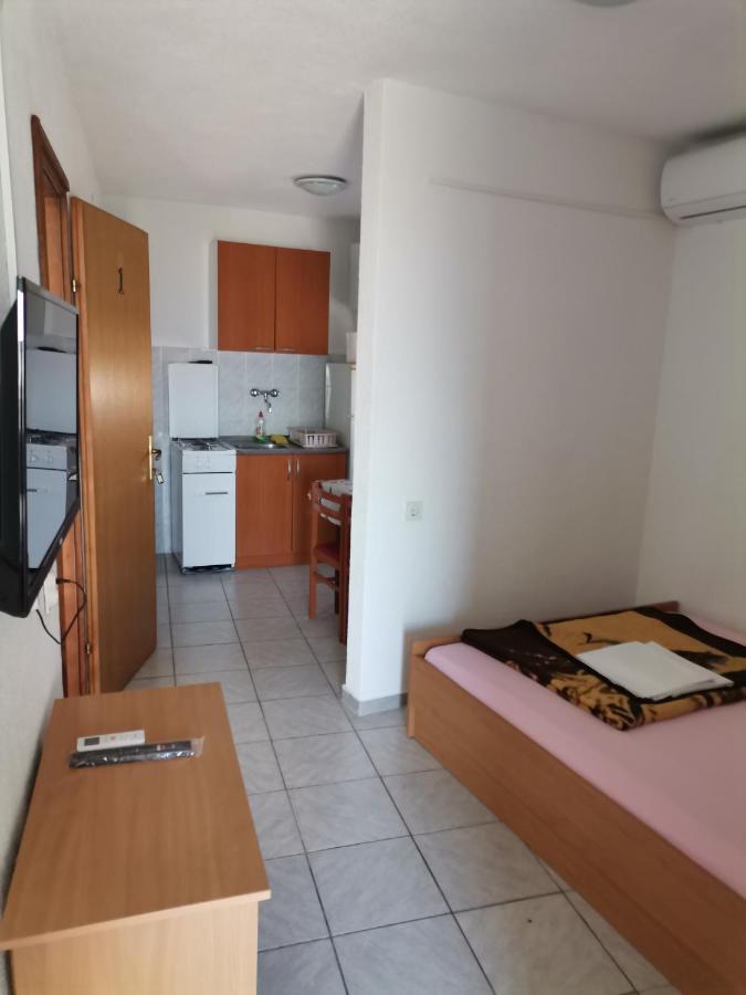 Danijela Apartment Нин Екстериор снимка
